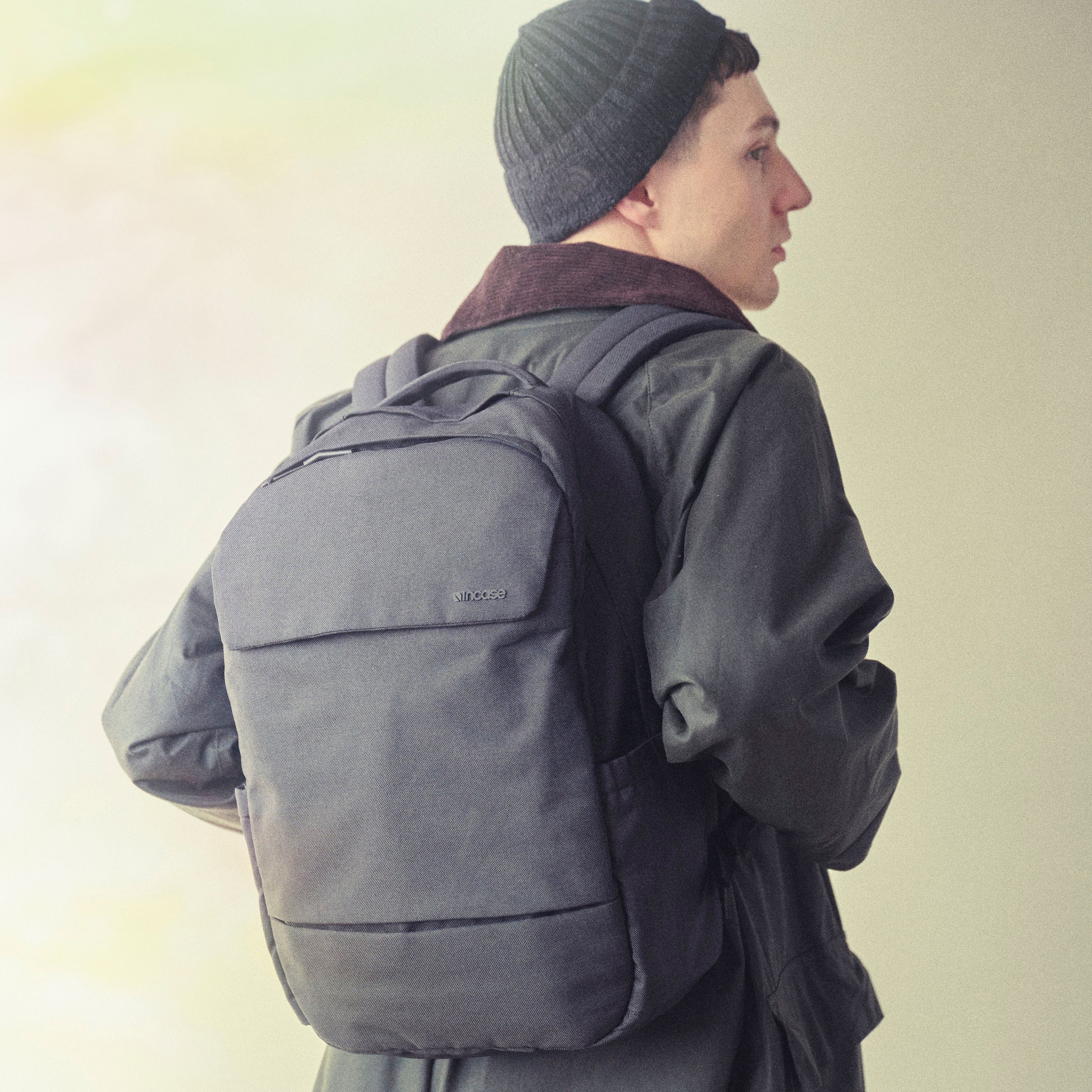 予約情報「Crosstown Compact Backpack-Black-」 – Incase(インケース 
