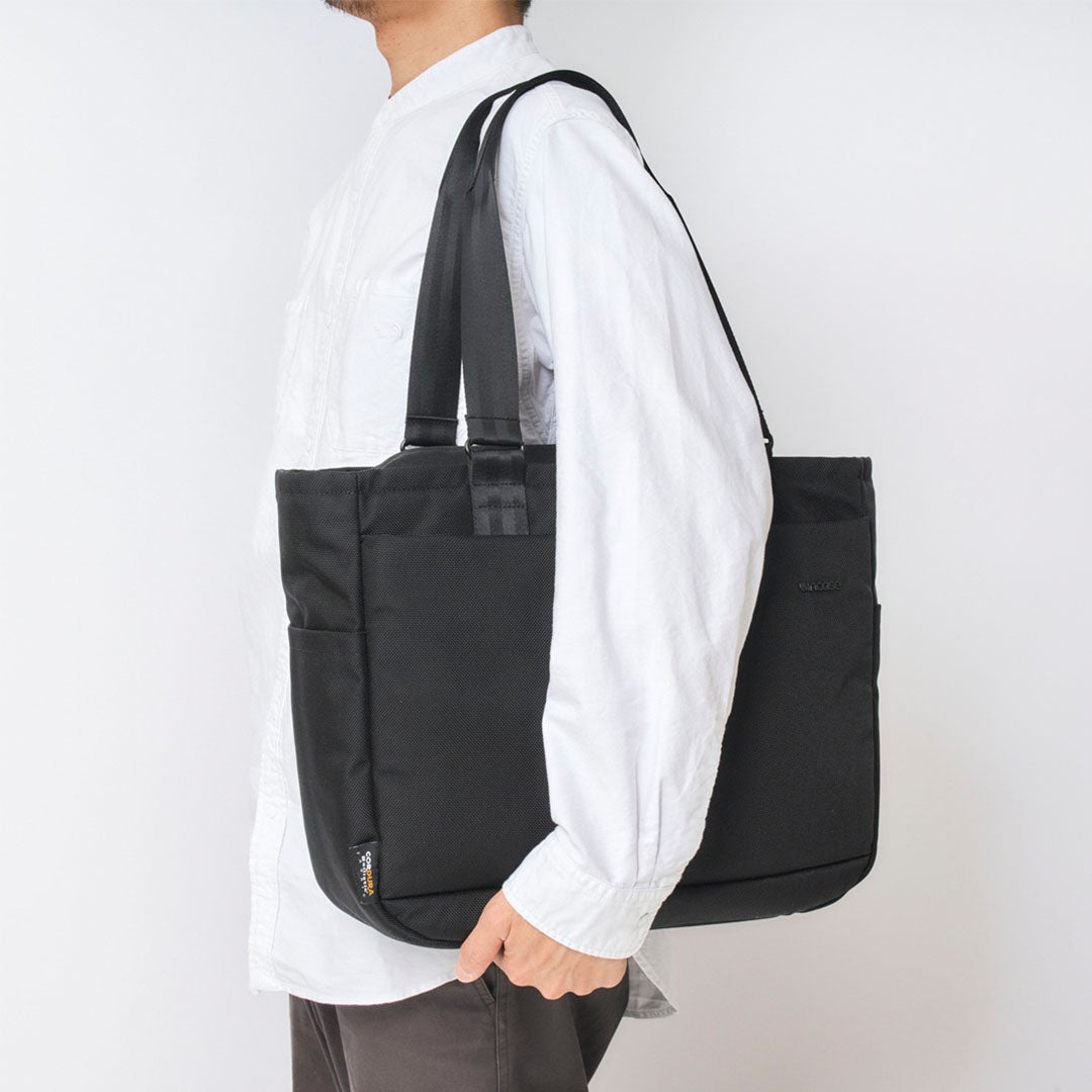 Tracks Tote / 22L -Black-