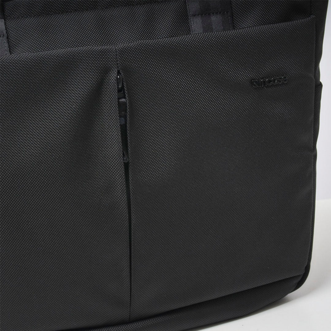 Tracks Tote / 22L -Black-