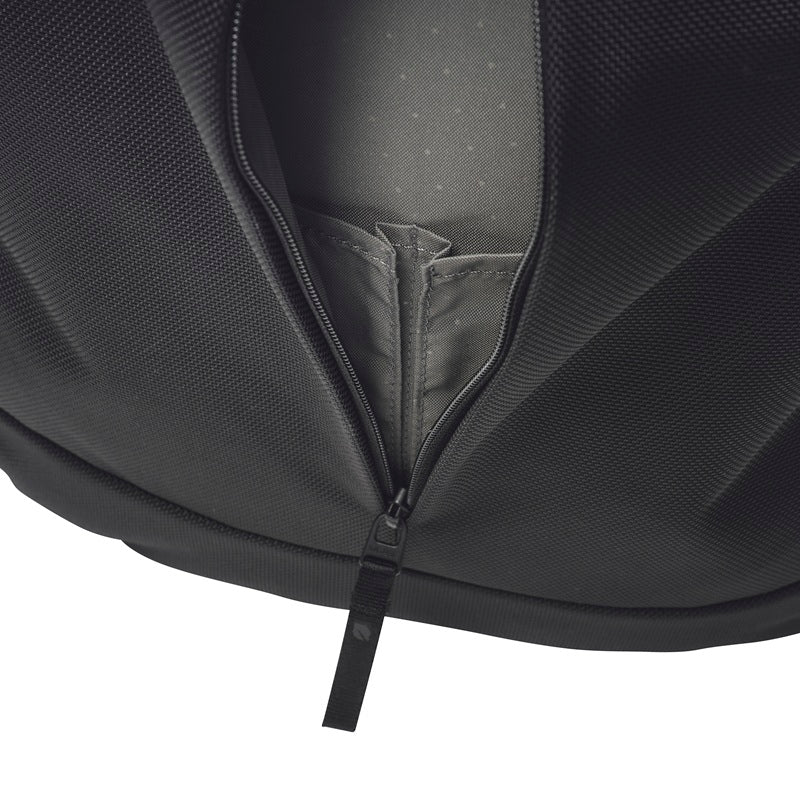 Tracks Backpack 25L -Black-