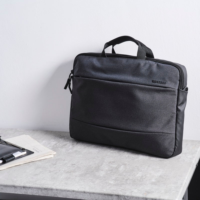 City Brief 13" -Black-