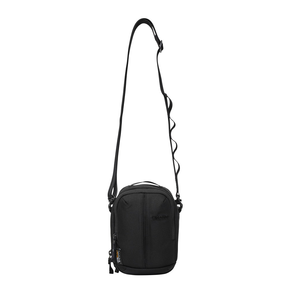 Tracks Small Shoulder Pouch / 2L -Black-