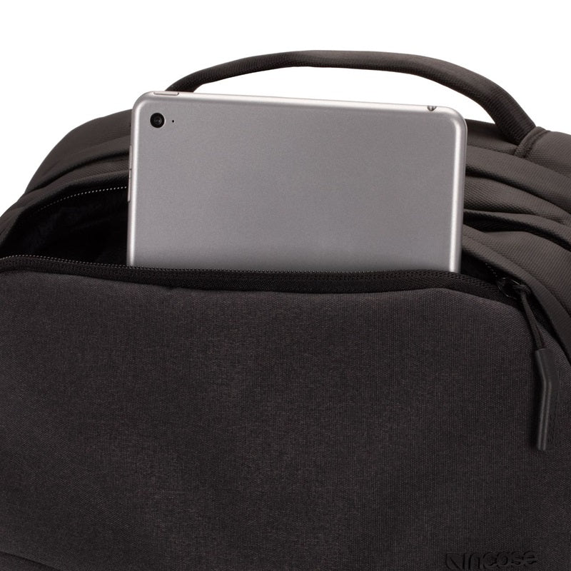 City Backpack / 24L -Black-