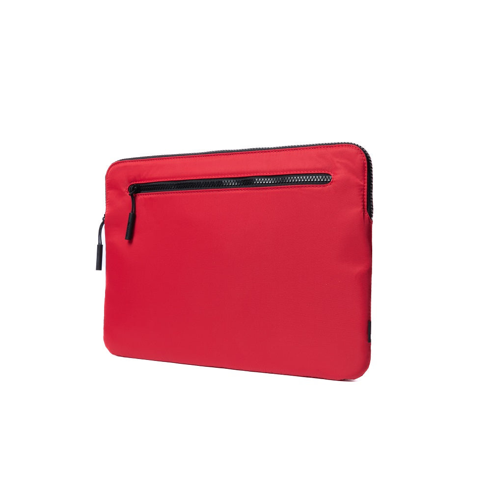 Compact Sleeve in Flight Nylon for MacBook Pro 13" -Festival Orange-