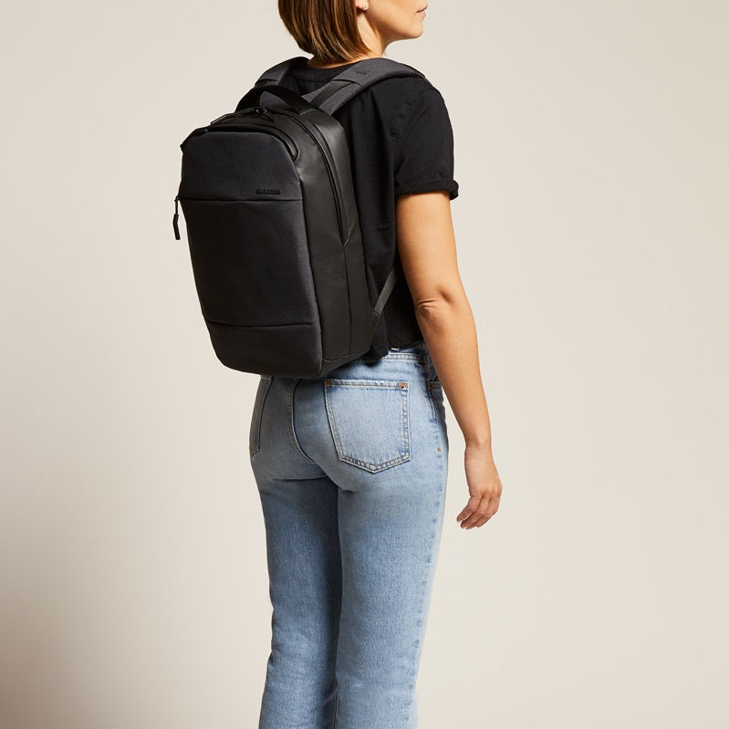 City Dot Backpack -Black-