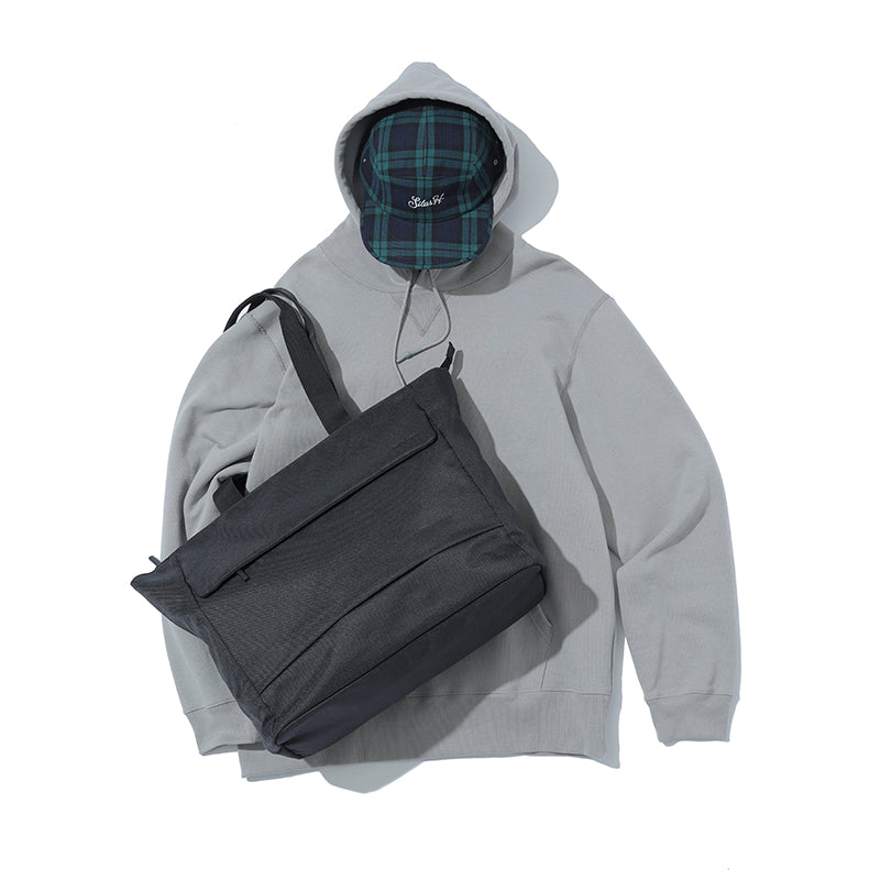 Crosstown Tote / 29L -Black-