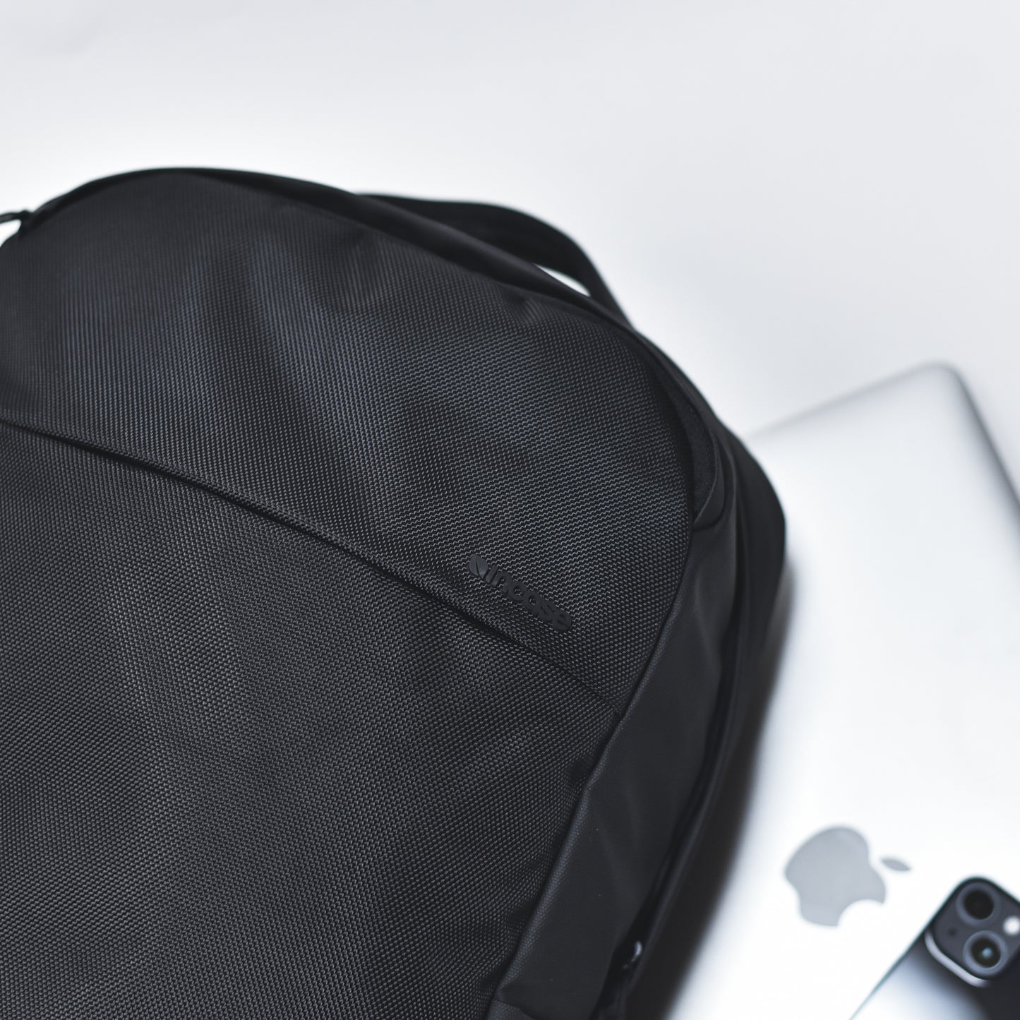 City Compact Backpack With 1,680D /19L -Black-