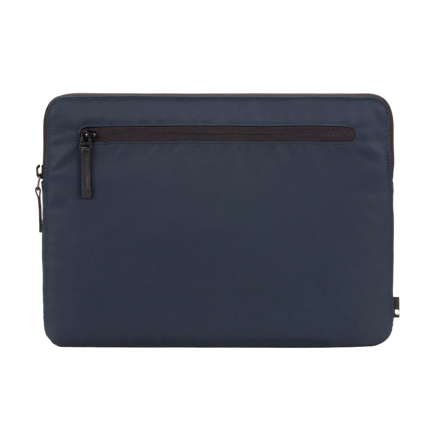 Compact Sleeve in Flight Nylon for MacBook Pro 14" -Navy-