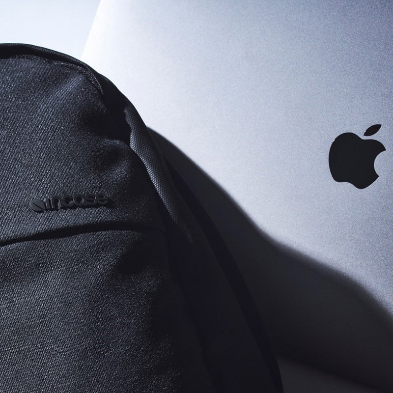 City Compact Backpack / 19L -Black-