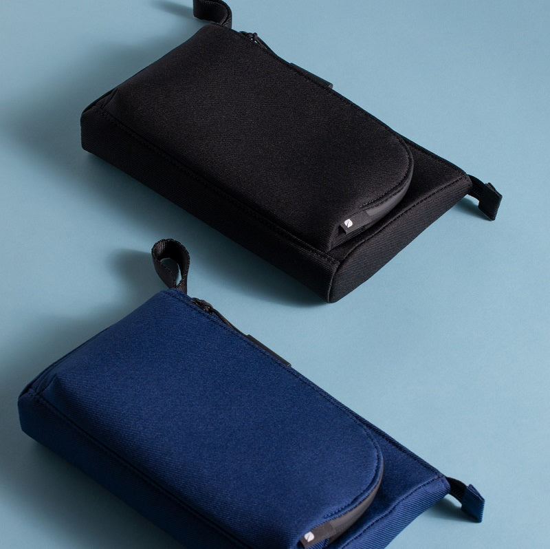 Facet Accessory Organizer in Recycled Twill -Black-