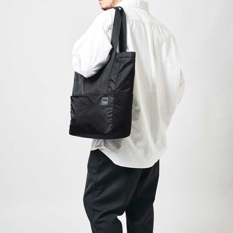 Compass Tote With Flight Nylon - Black -