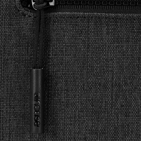 Compact Sleeve in Woolenex for 13-inch MacBook Pro & MacBook Air Retina - Charcaol -