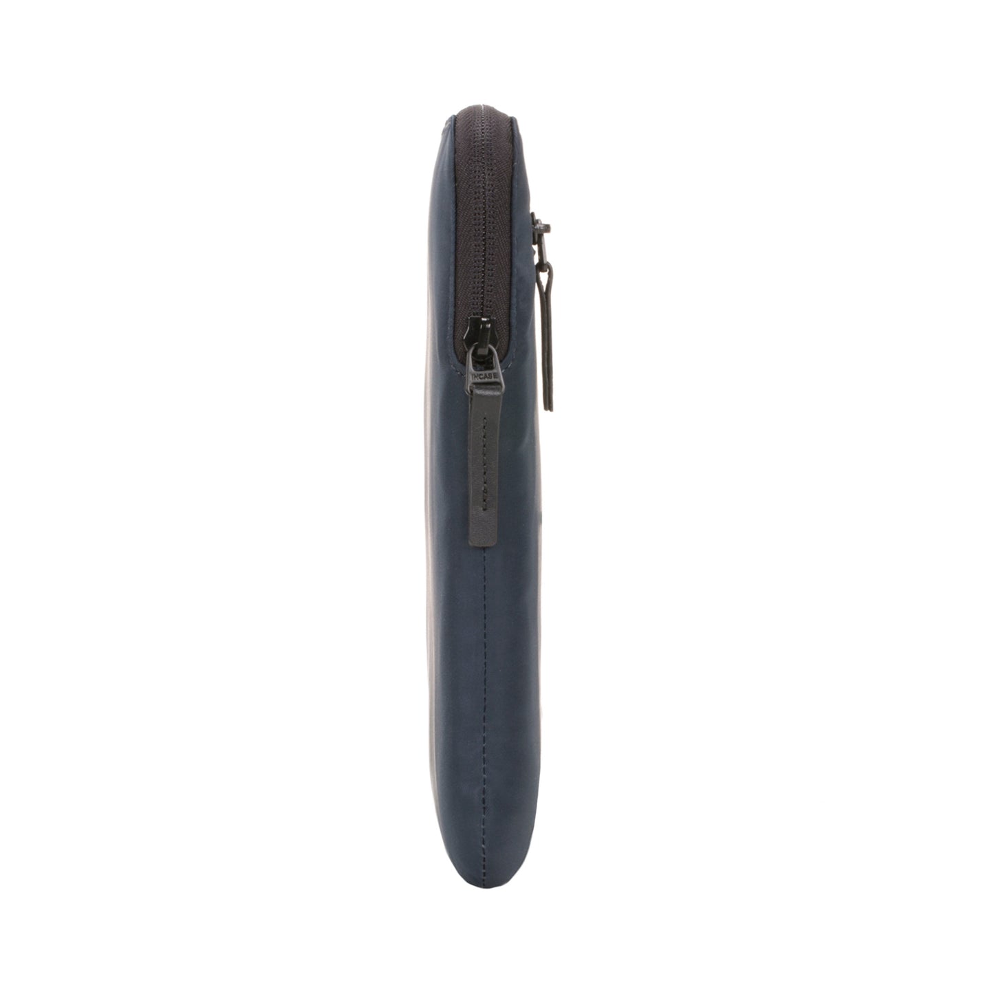 Compact Sleeve in Flight Nylon for MacBook Pro 13" -Navy-