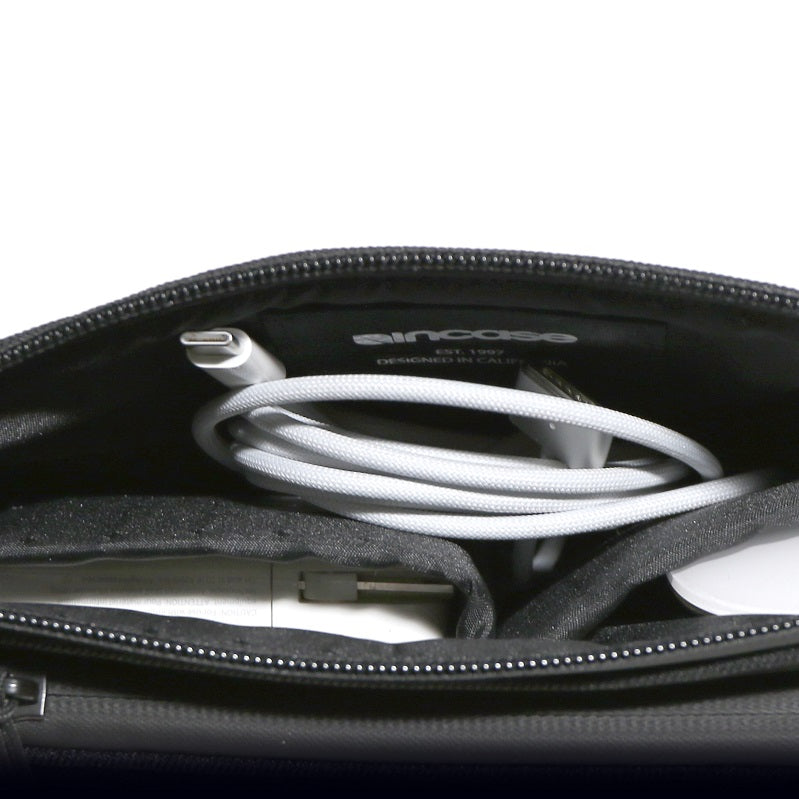Facet Accessory Organizer in Recycled Twill -Black-