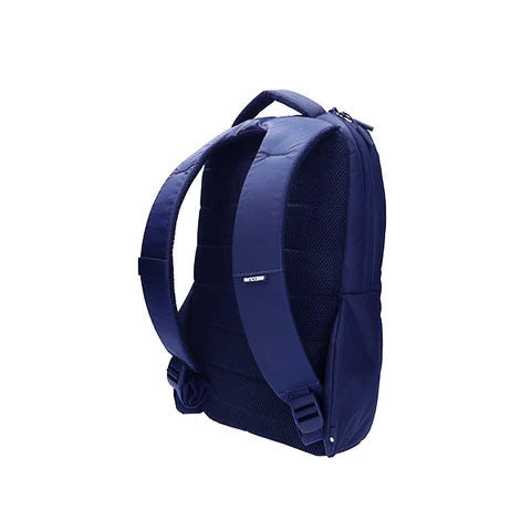 ナイロンライトバックパック(Nylon Lite Backpack) - 紺(ネイビー) - Incase（インケース）公式通販