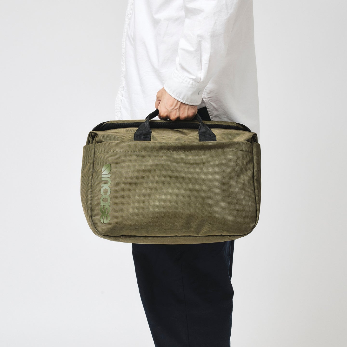 Grid Shoulder Bag 15L -Olive-