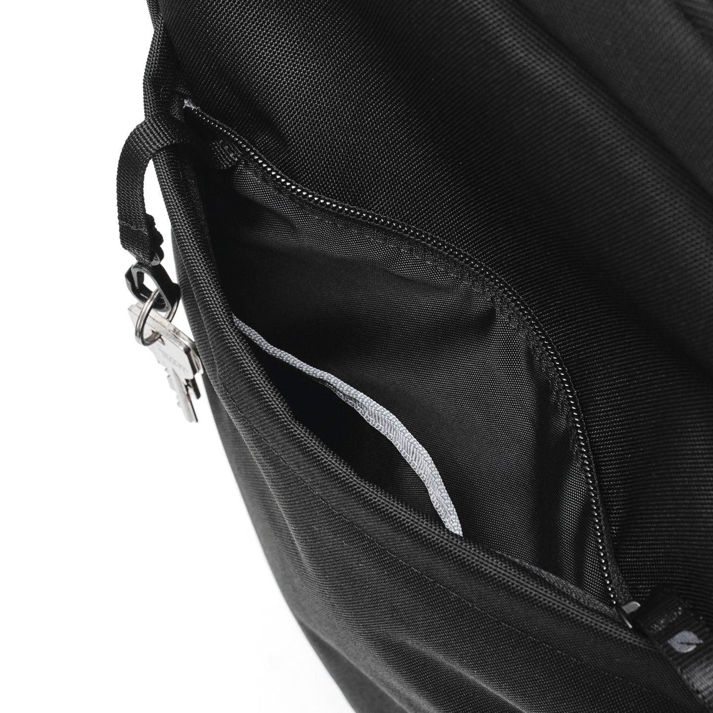 Grid Backpack 23L -Black-