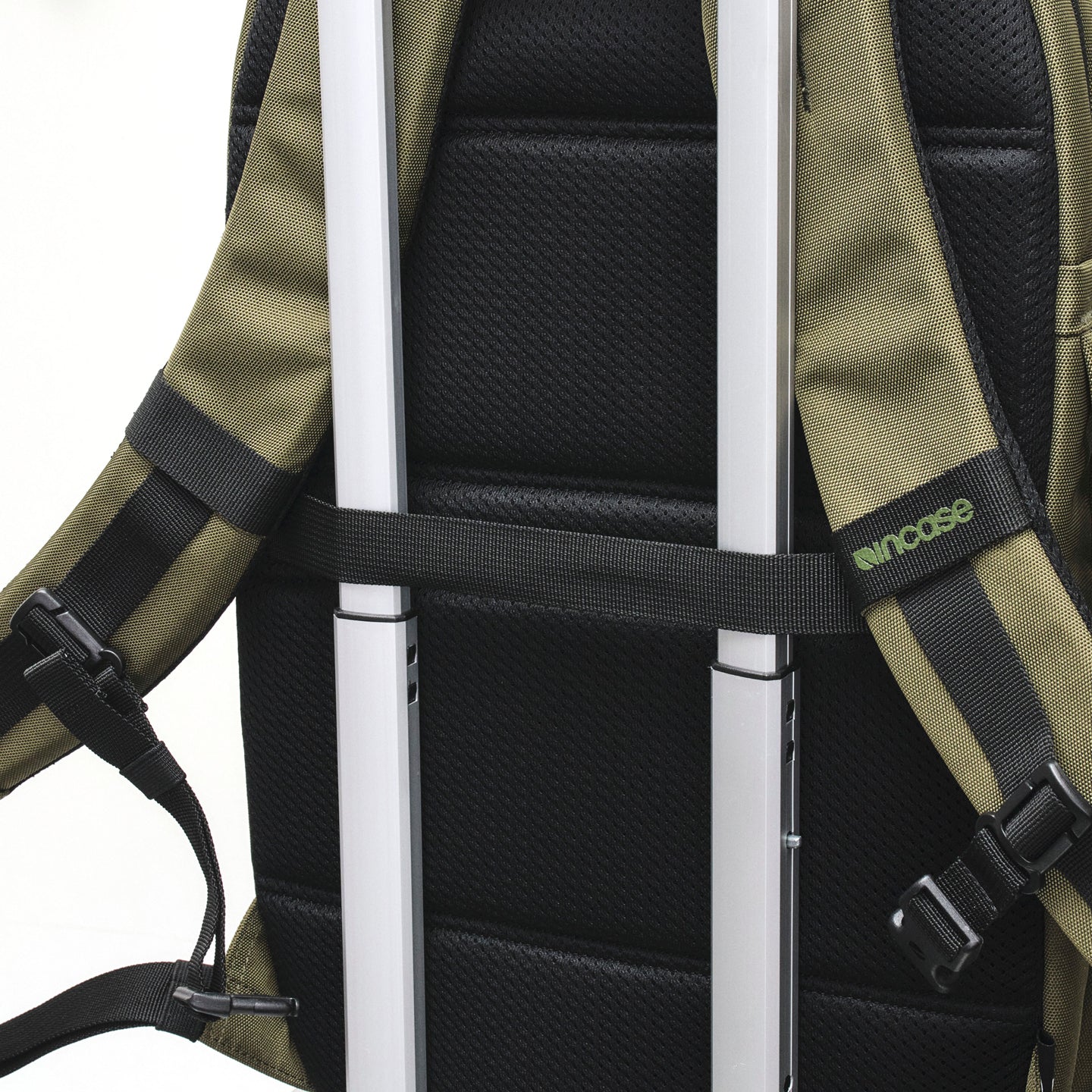 Grid Backpack 23L -Olive-