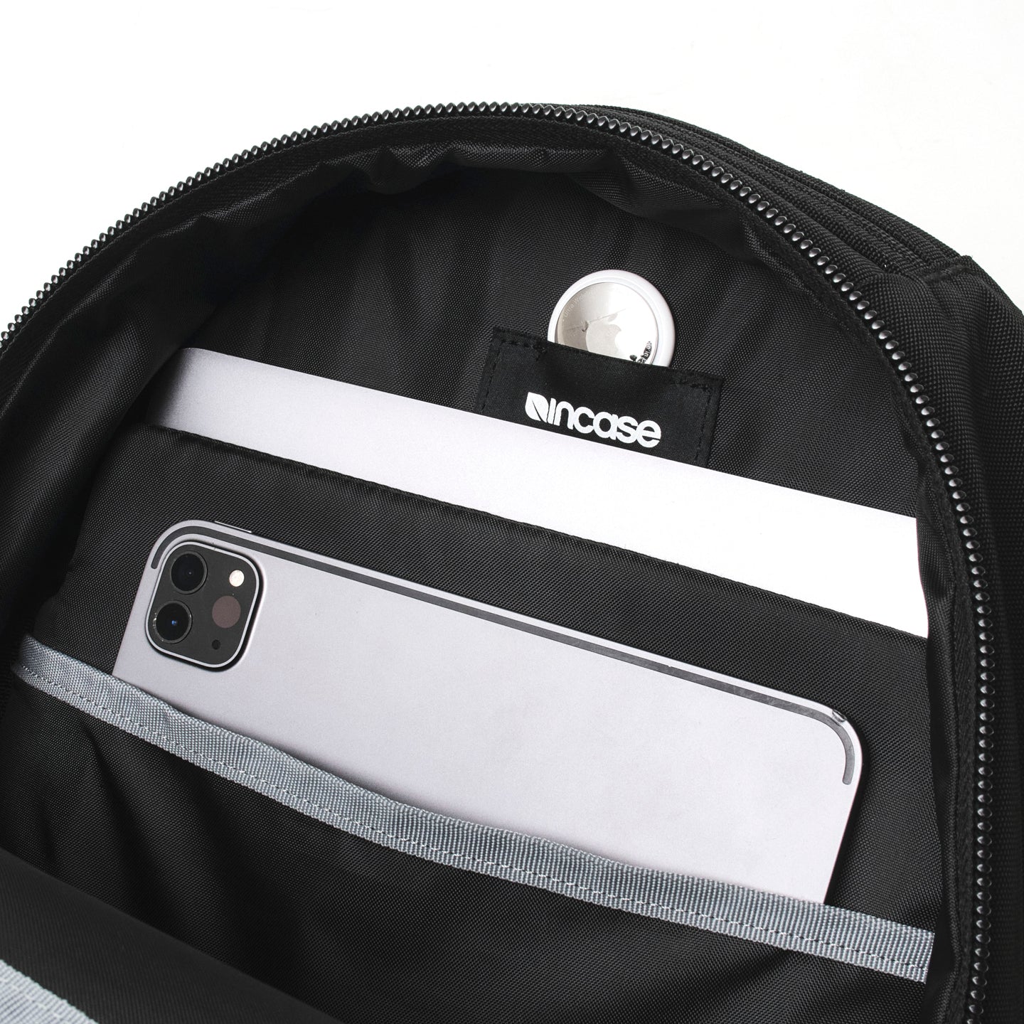 Grid Backpack 18L -Black-