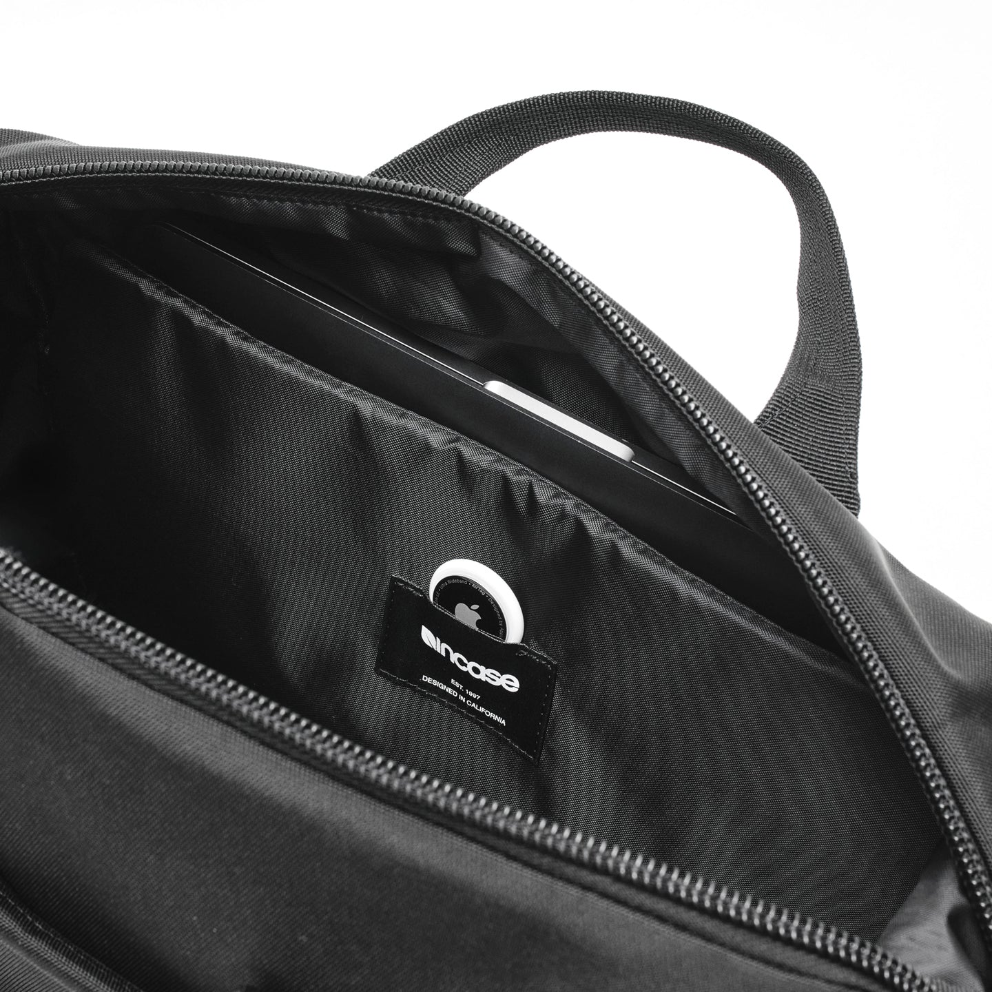 Grid Shoulder Bag 15L -Black-
