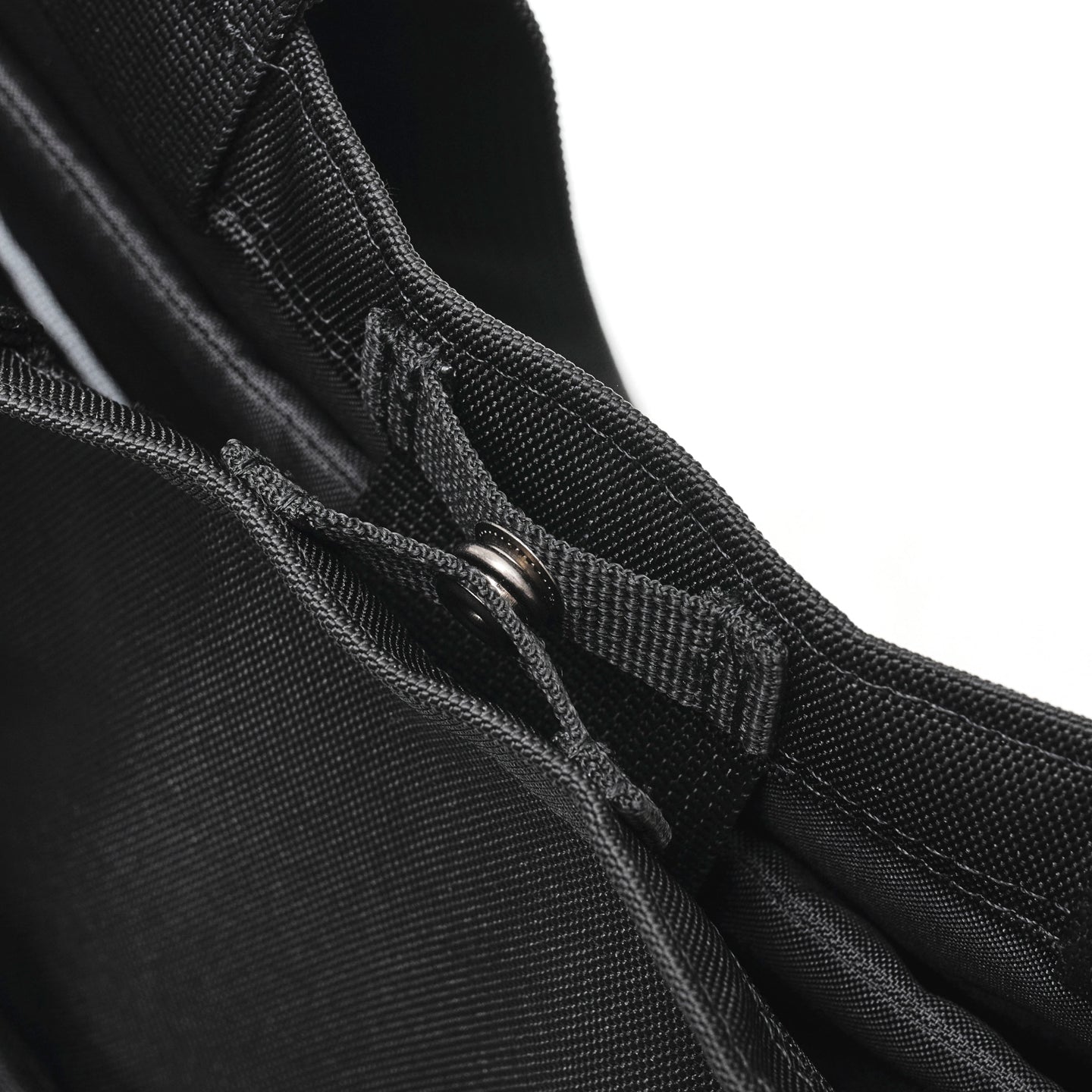 Grid 2-Way Tote Bag 15L -Black-