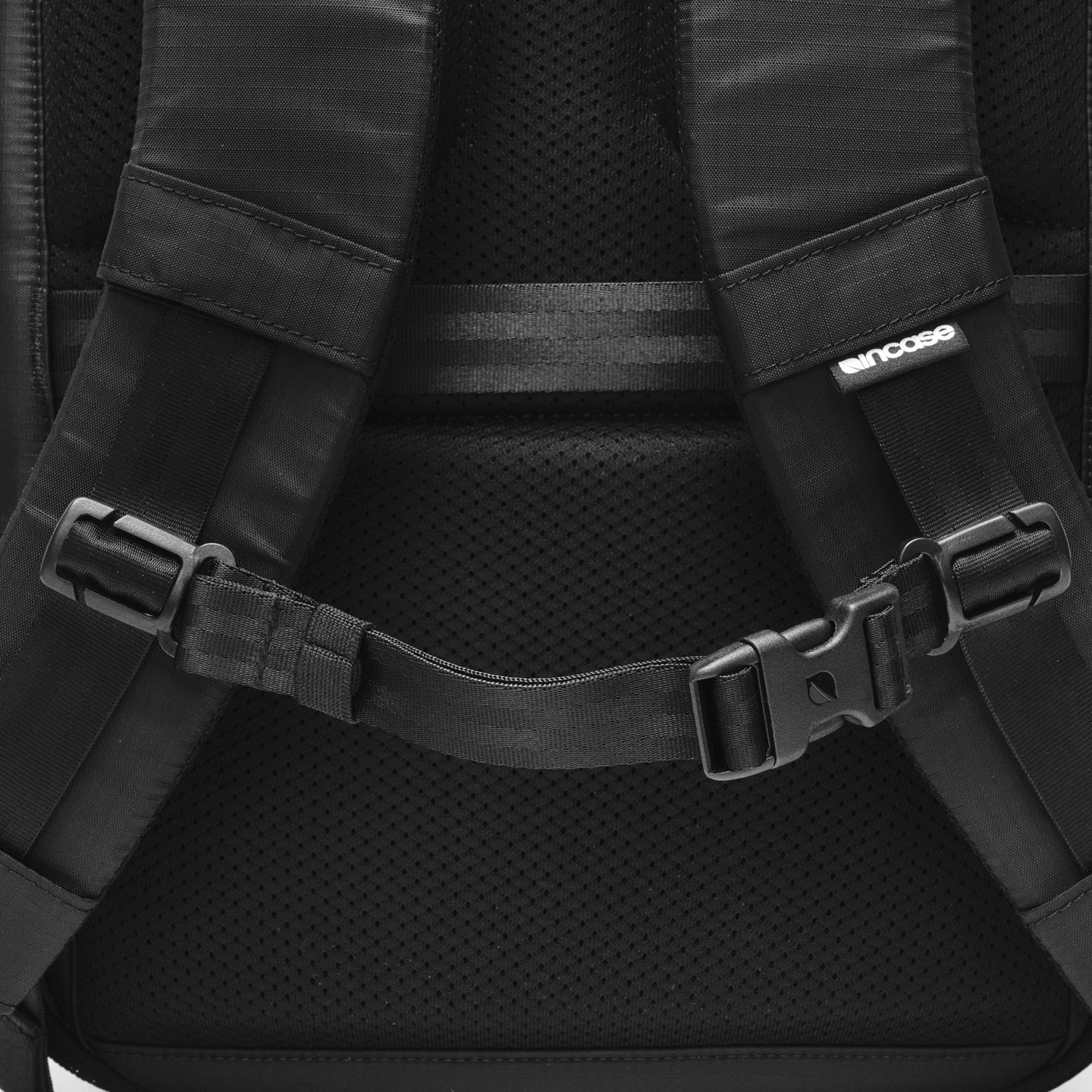Tracks Backpack 18L for NAUGHTIAM -Black- (LIMITED MODEL)
