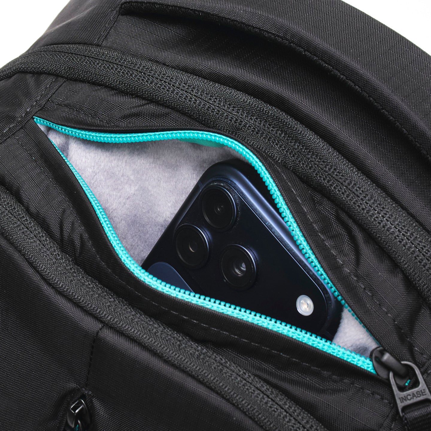 Tracks Backpack 18L for NAUGHTIAM -Black- (LIMITED MODEL)
