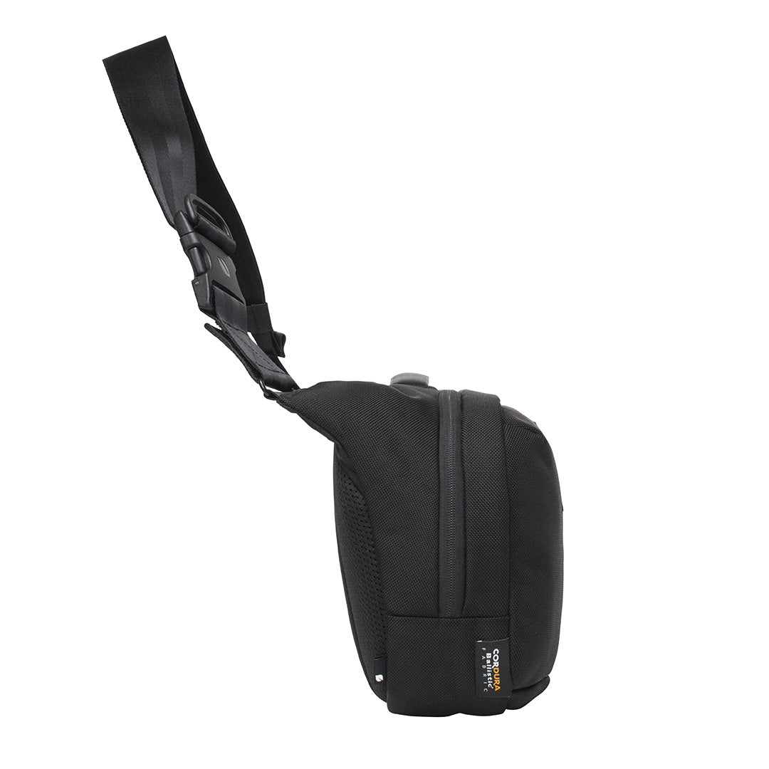 Tracks Sling -Black-