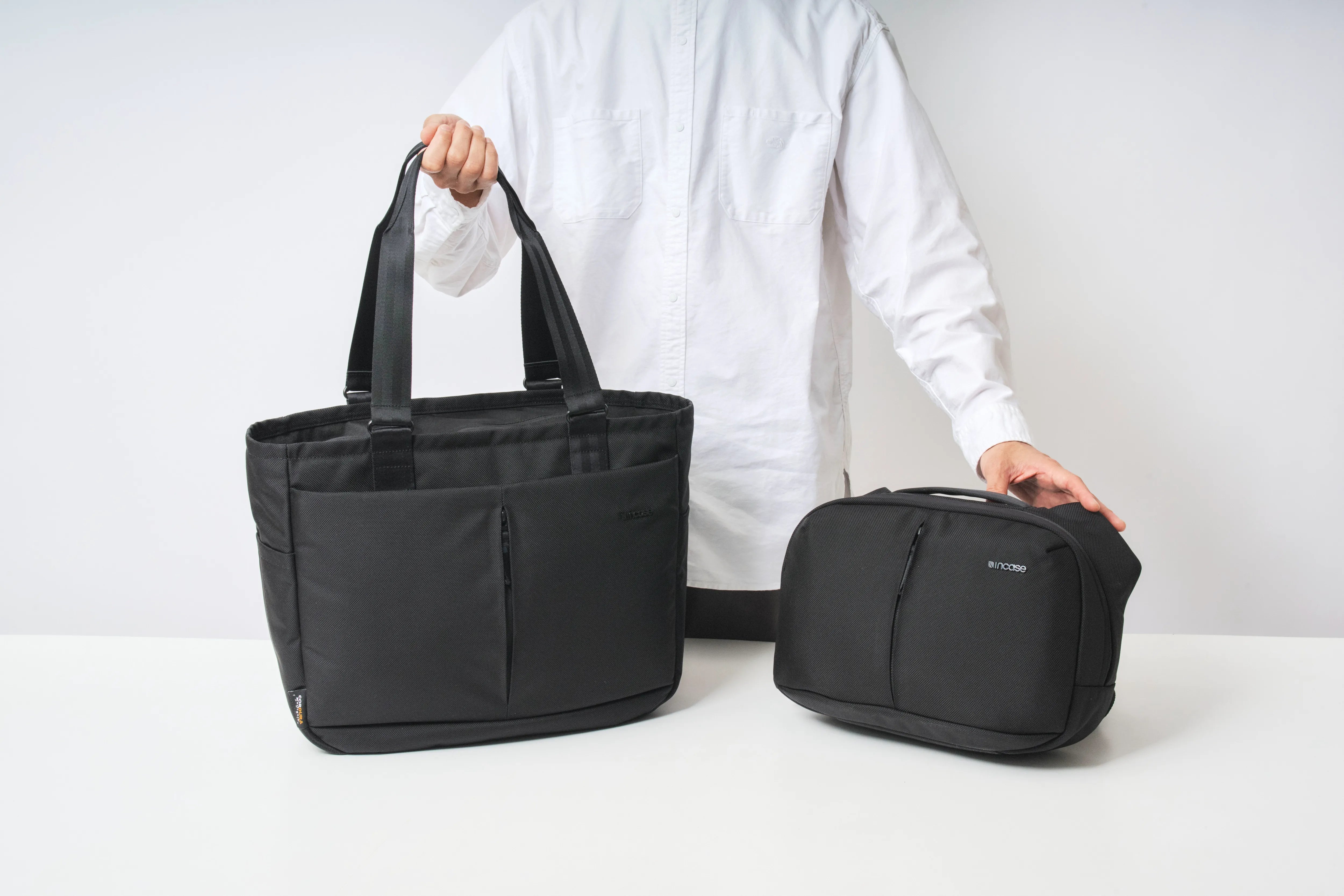 Tracks Tote & Sling 徹底解剖 – Incase(インケース) 公式通販 Tracks Tote & Sling 徹底解剖 – Incase(インケース) 公式通販