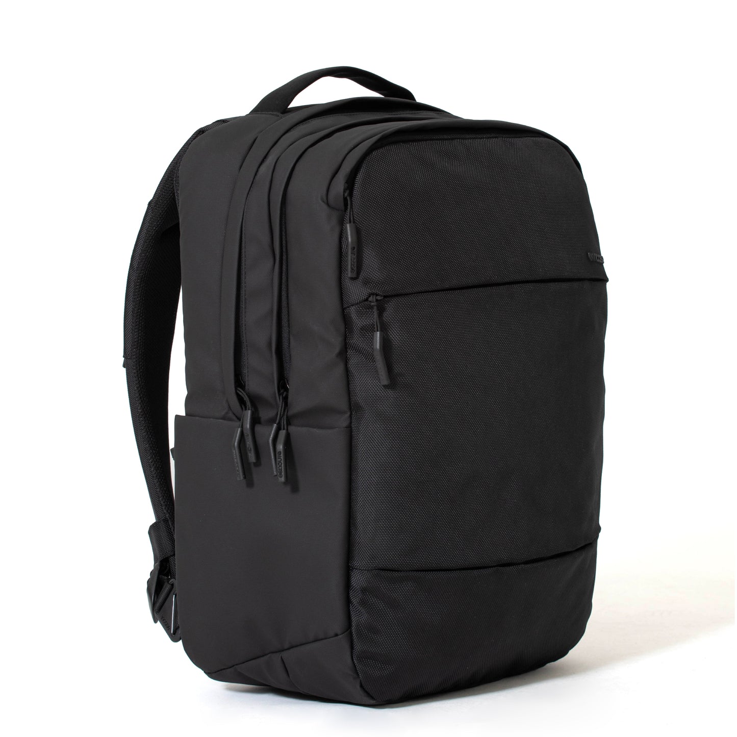 Incase（インケース）公式通販 シティバックパック(City Backpack) 黒 