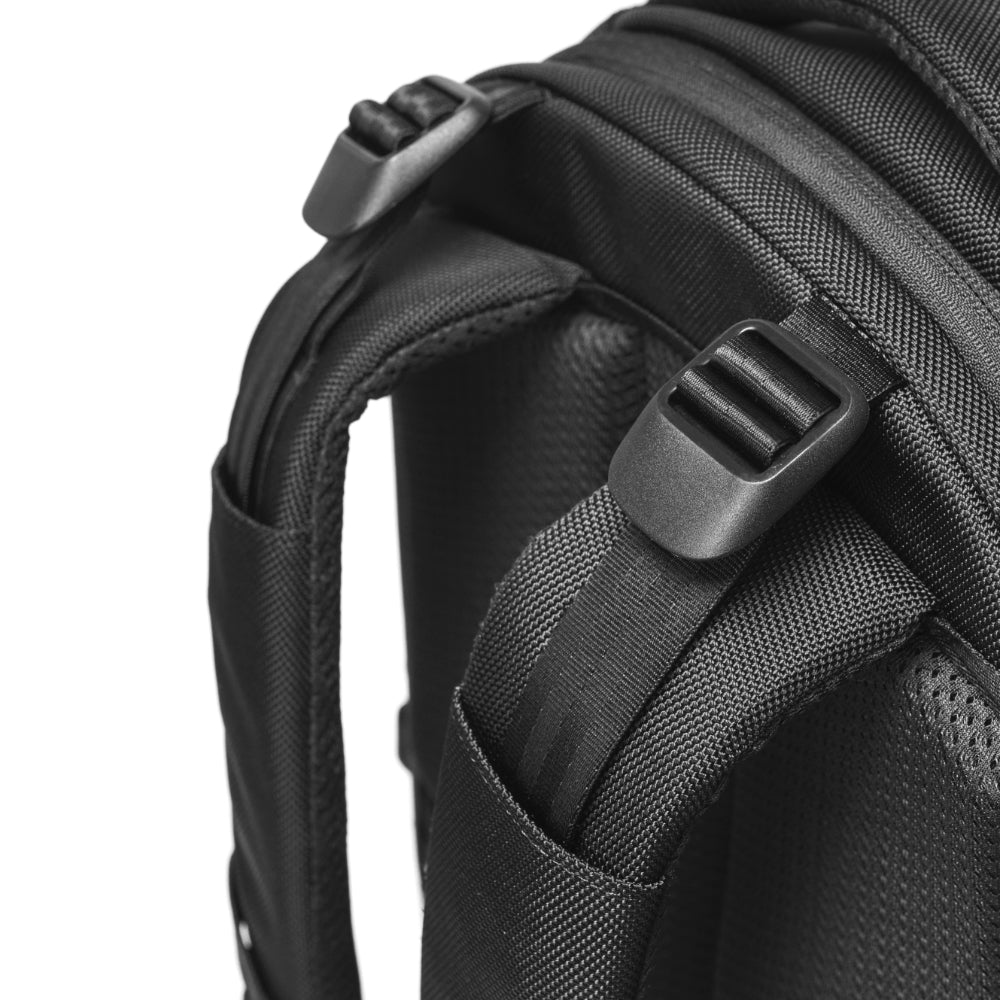 Tracks Expansion Backpack / 21L -Black-