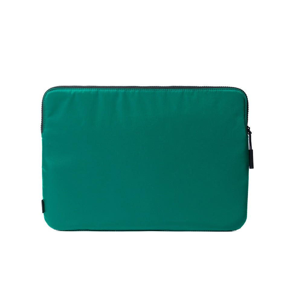 Compact Sleeve in Flight Nylon for  MacBook Pro 13"  -Dk Green-