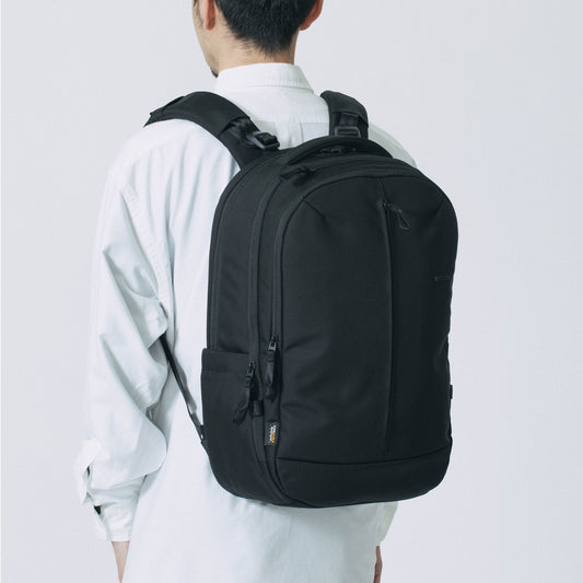Tracks Backpack 25L -Black-