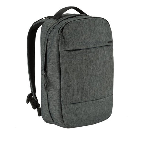 Incase（インケース）公式通販 シティコンパクト(City Compact Backpack) 大容量 軽量 ビジネスリュック