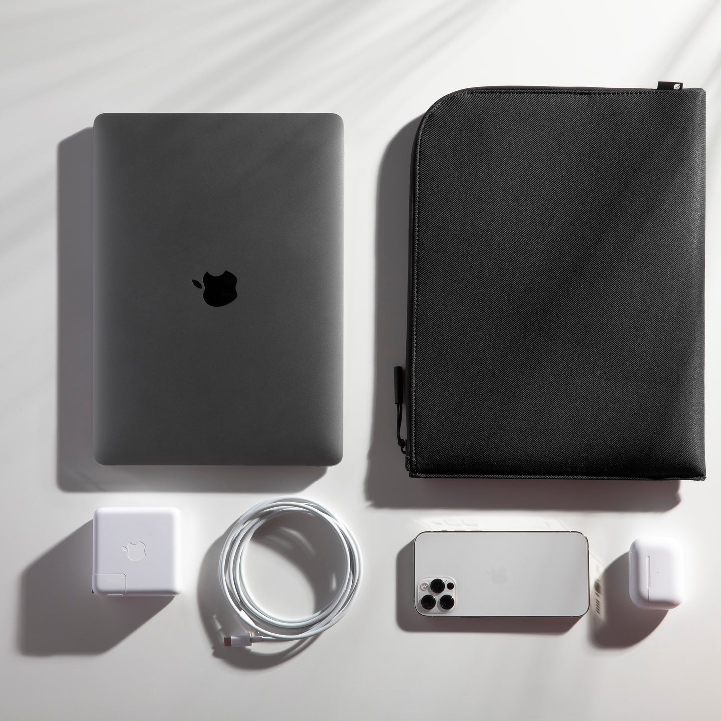 ファセットスリーブ13(Facet Sleeve 13) -黒(ブラック)-MacBook-PC ...